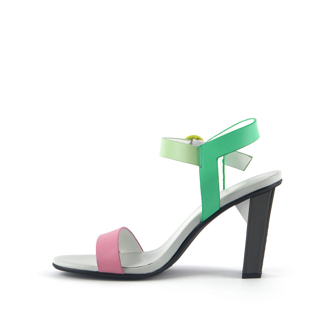 luxor light hi magnolia inside view