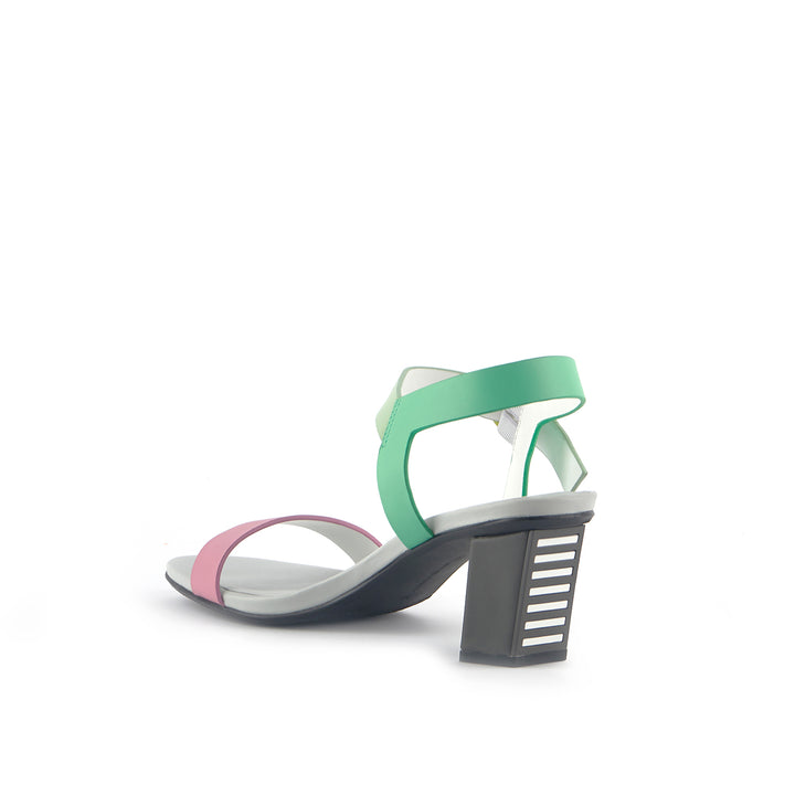 luxor light mid magnolia angle in view