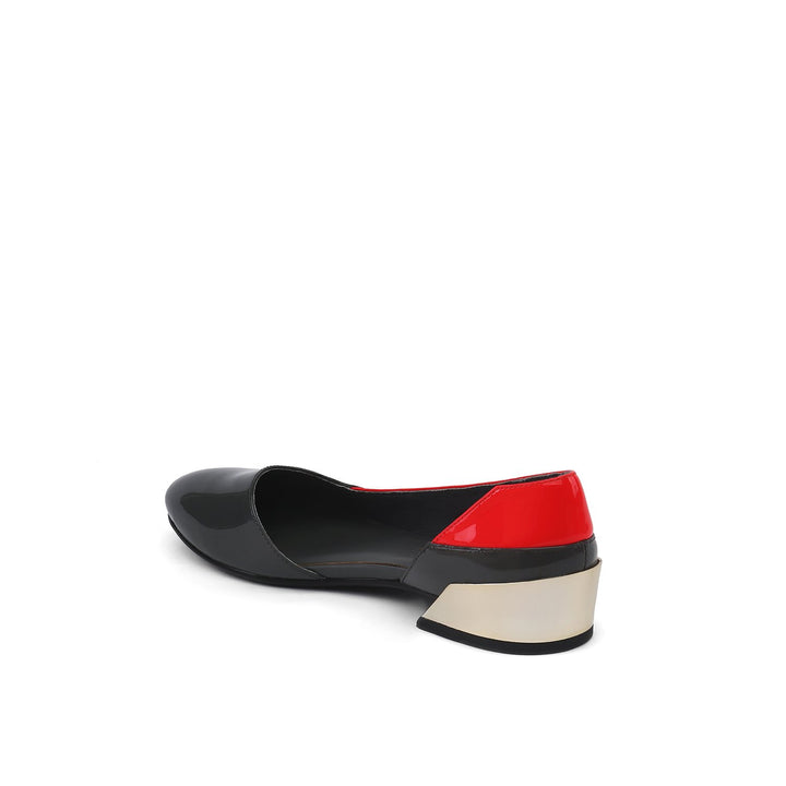 maya fluo grey angle in view