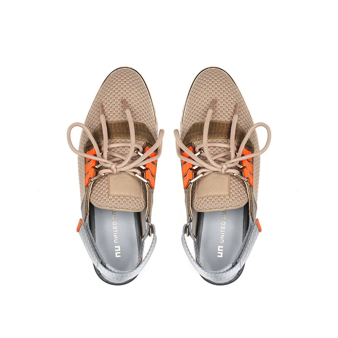 miku space caramel top view