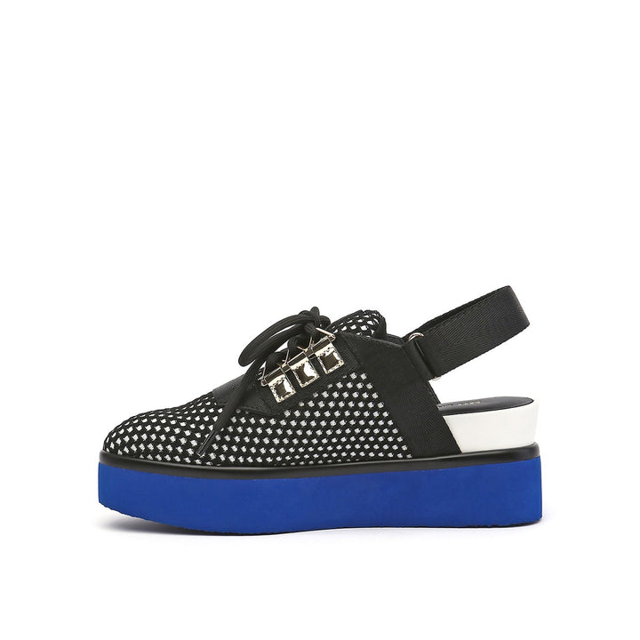 miku space mono in view