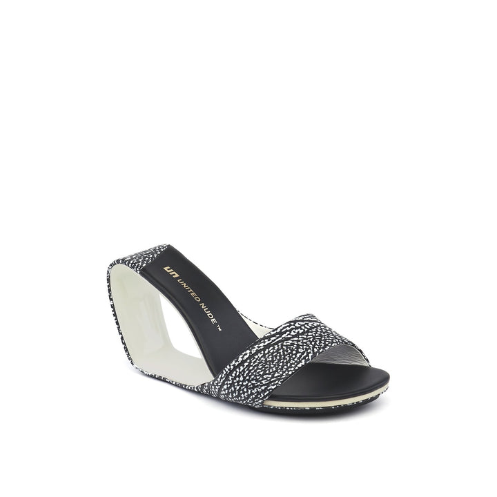 mobius hi black white mix angle out view