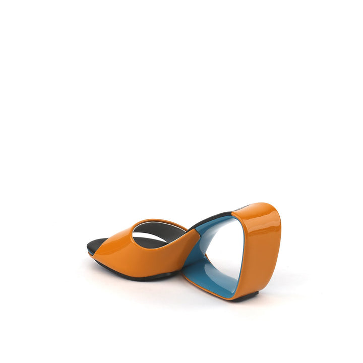 mobius hi mango mix angle in view