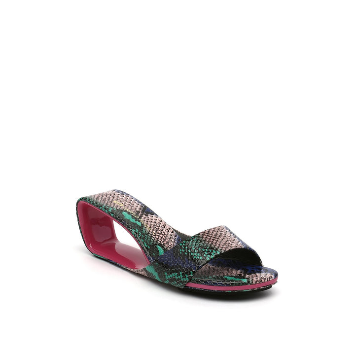 mobius mid candy snake angle out view