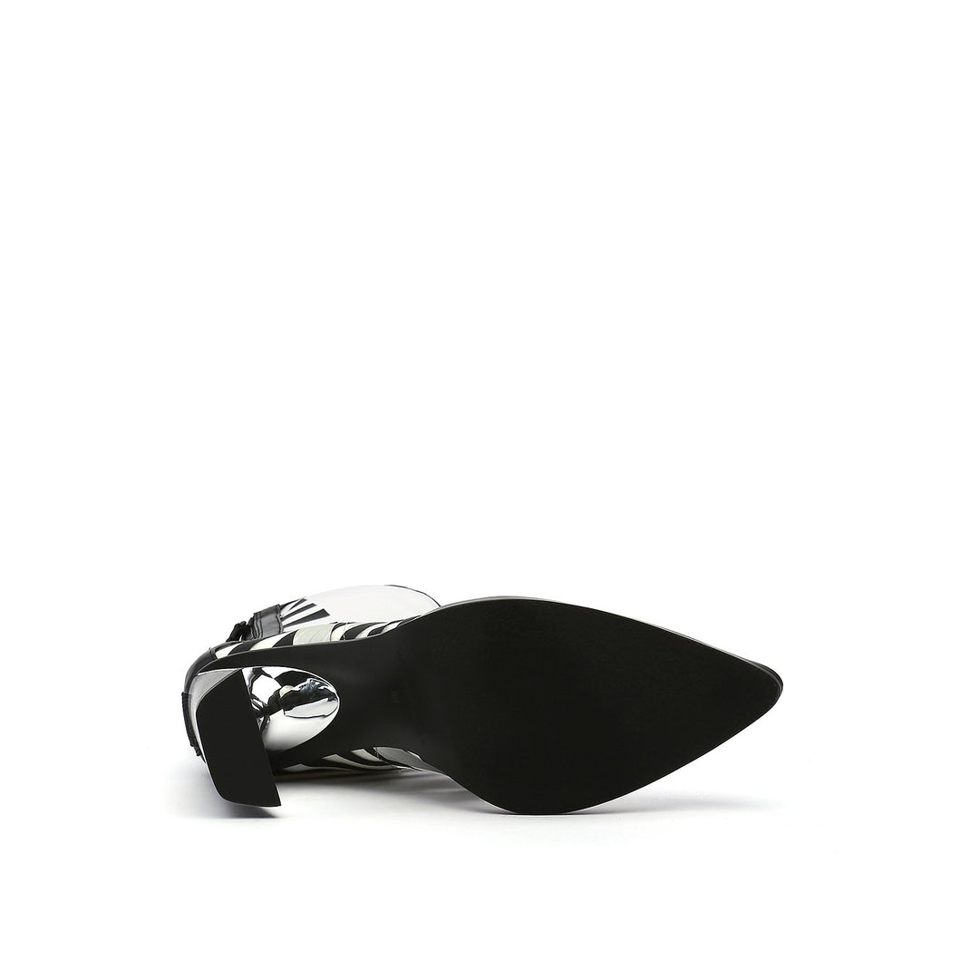 molten calli hi white bottom view