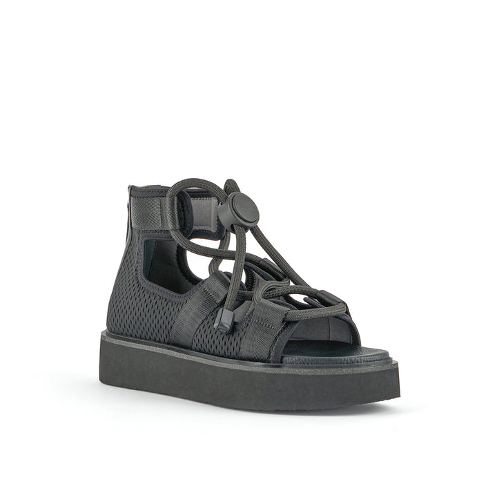 nomadic lo black angle out view