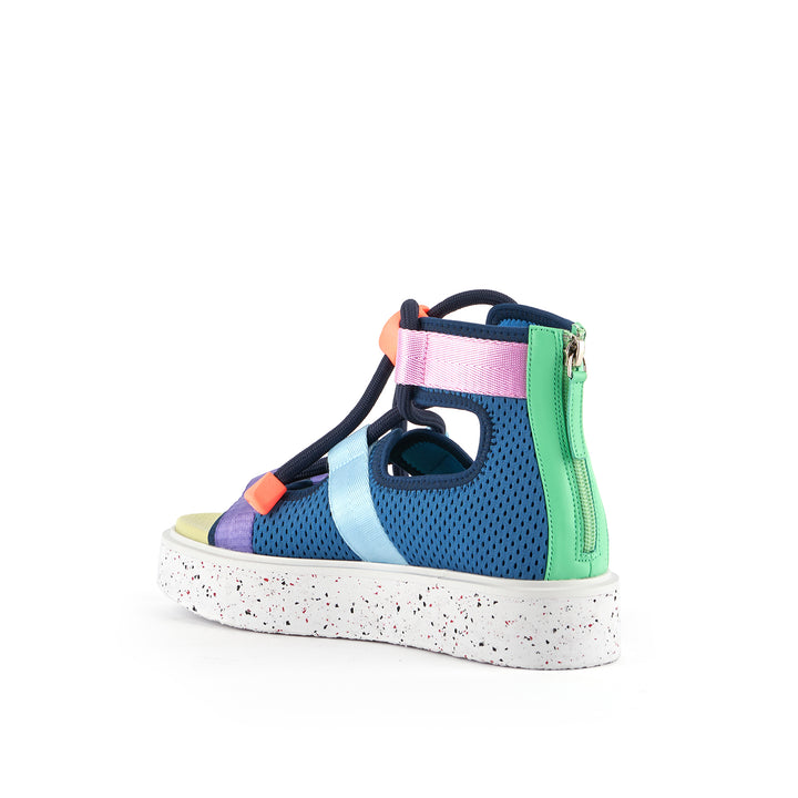 nomadic lo resort angle in view