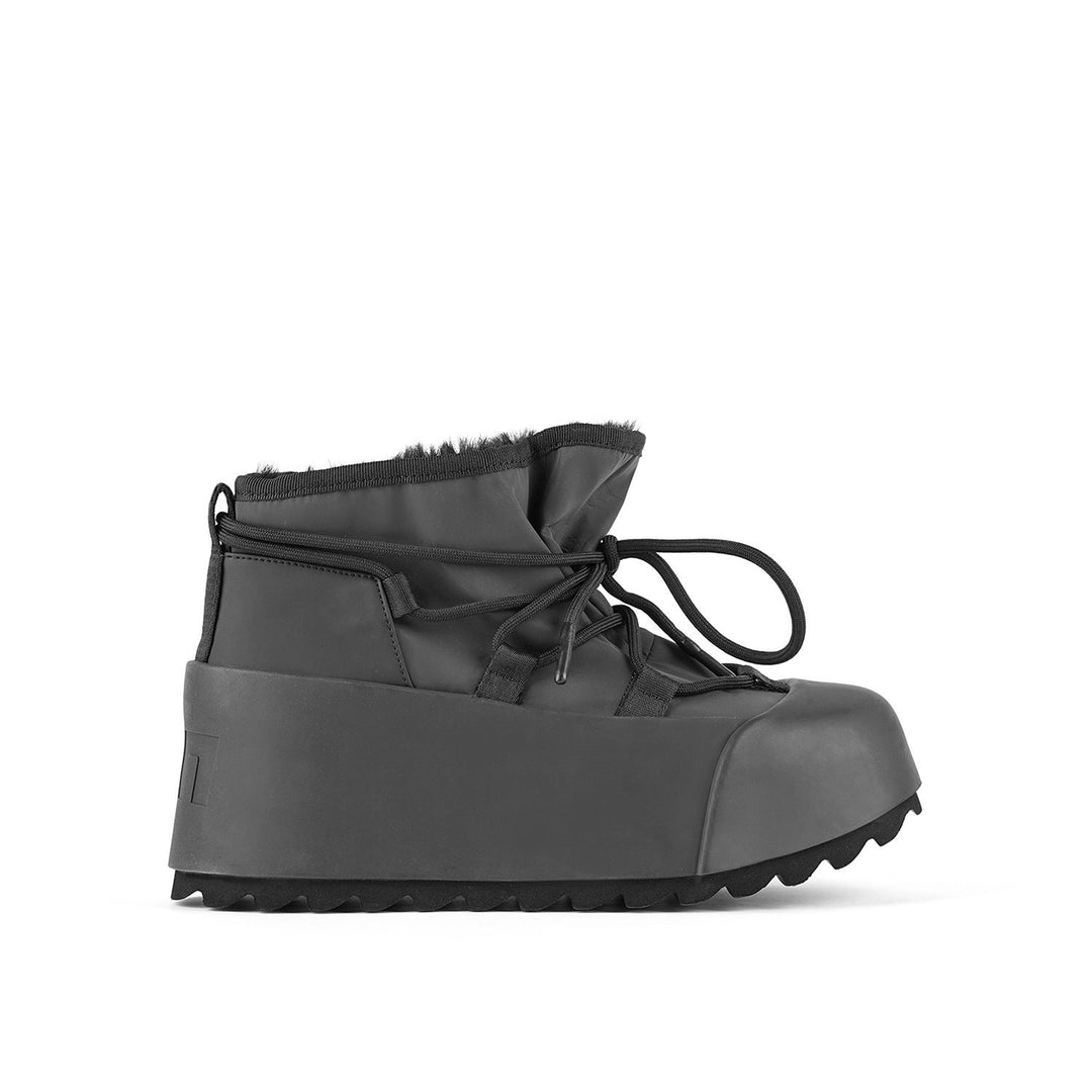 polar bootie black out view