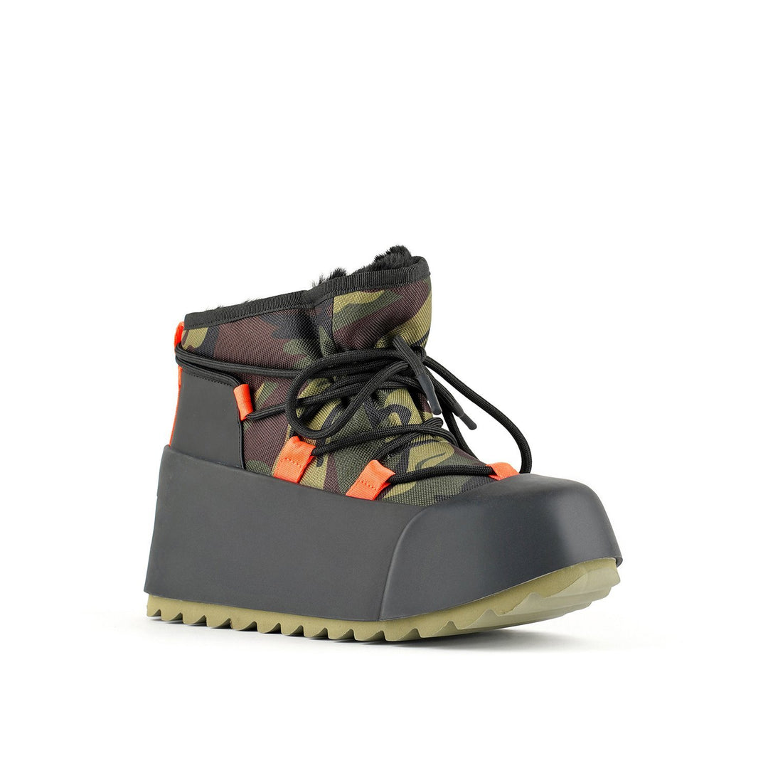 polar bootie camouflage angle out view