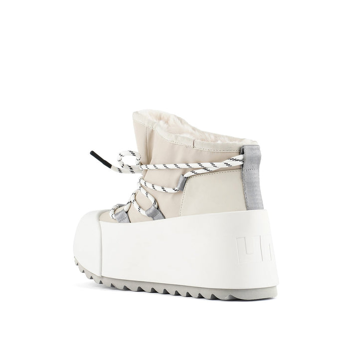 polar bootie off white angle in view
