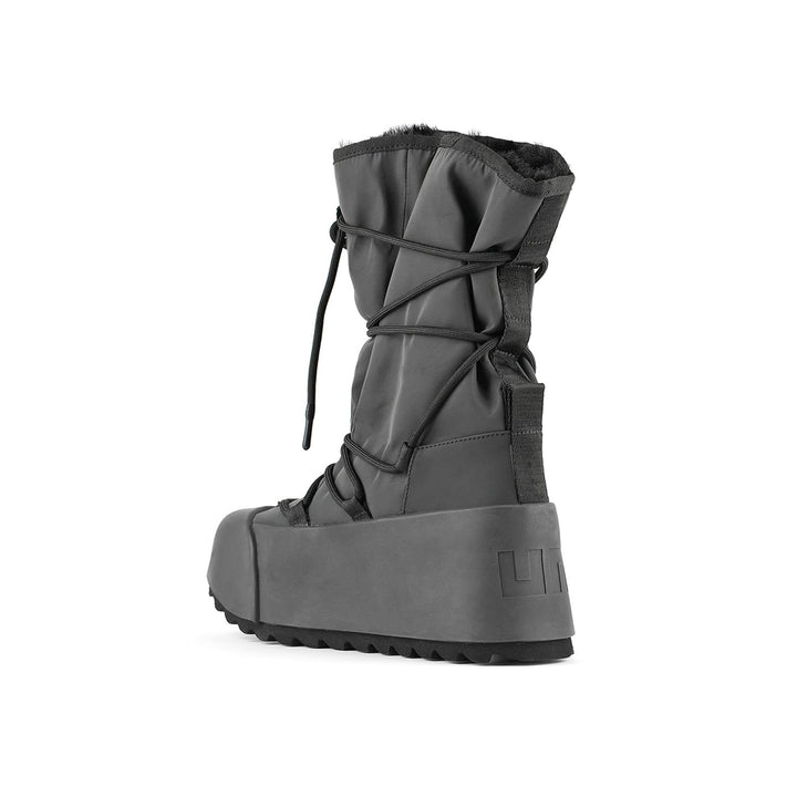 polar calf boot black angle in view