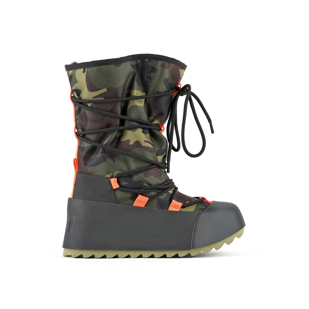 polar calf boot camouflage in view