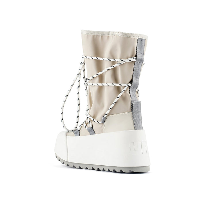 polar calf boot off white angle in view