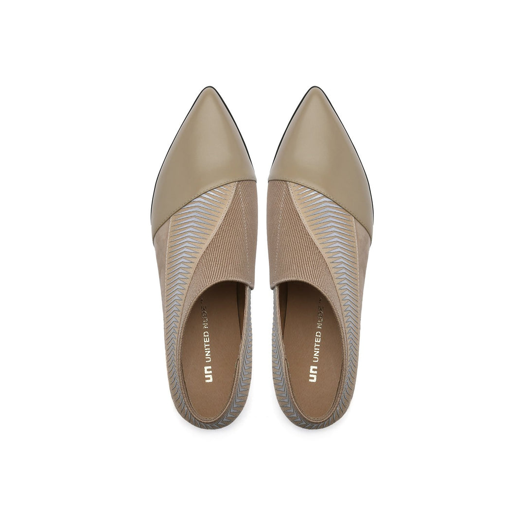 pop bootie lo nude top view