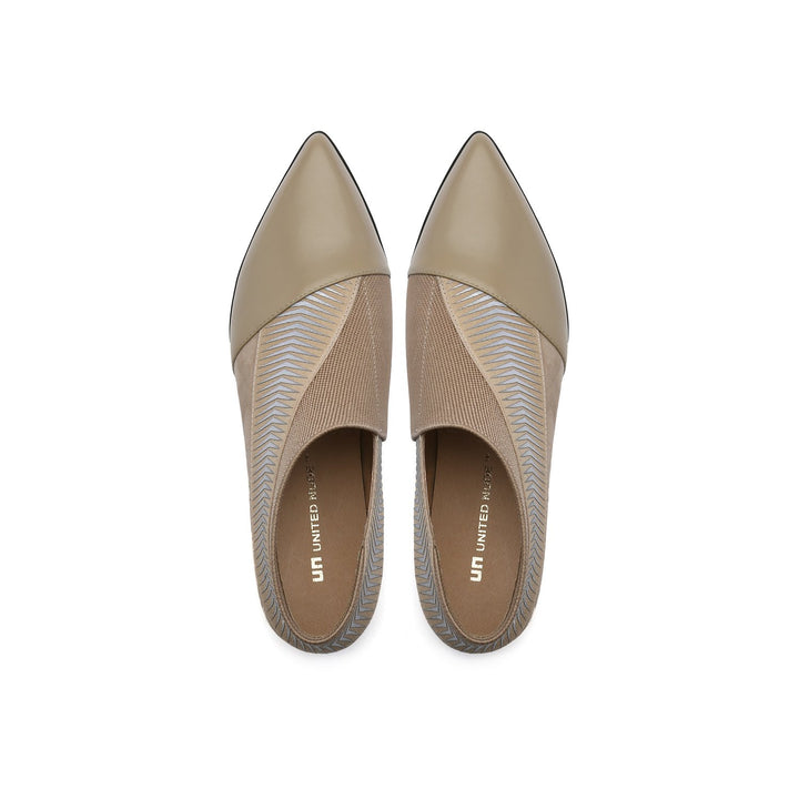 pop bootie lo nude top view