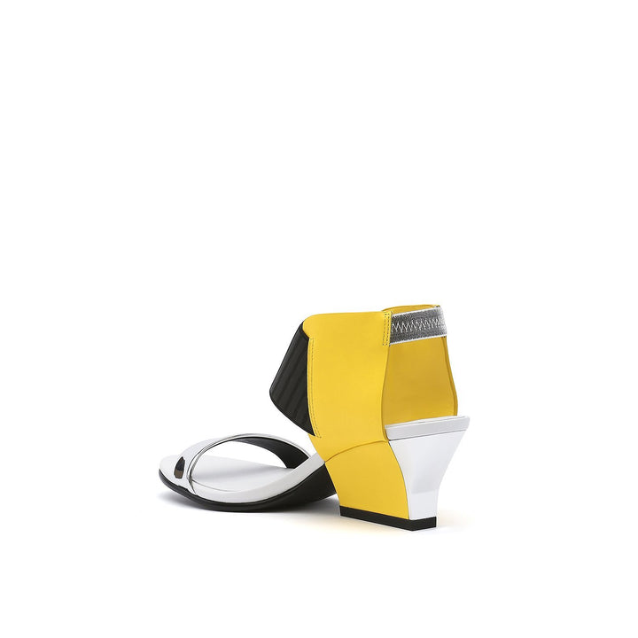 raiko yellow mix angle in view