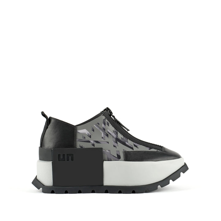 rasa roko mono out view