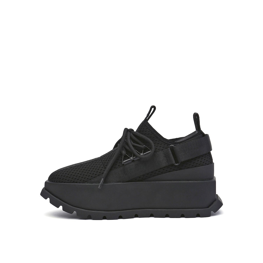 roko space black in view