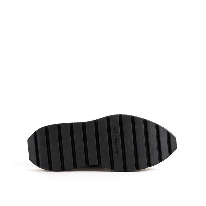 roko y black bottom view