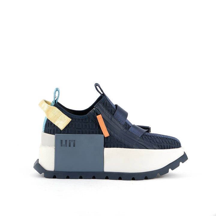 roko y copenhagen outside view