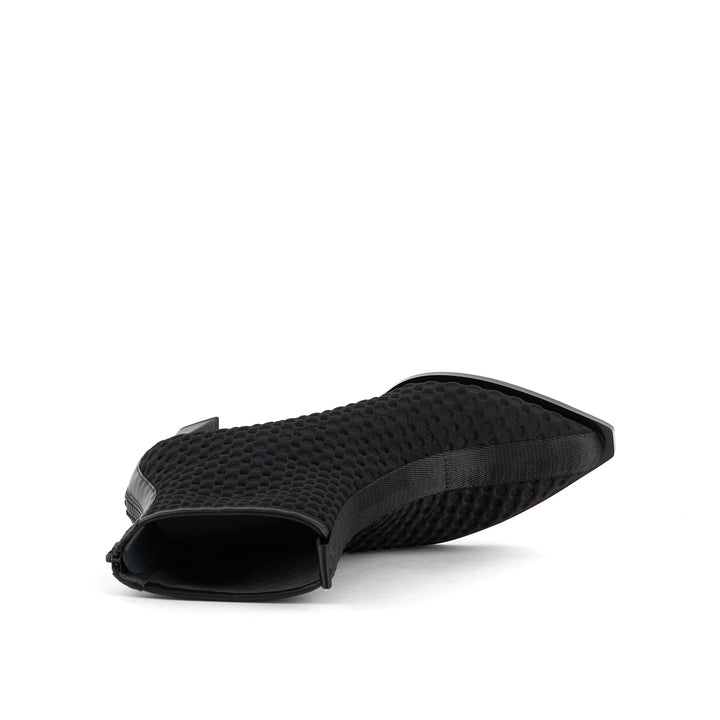 sonar bootie mid black top view