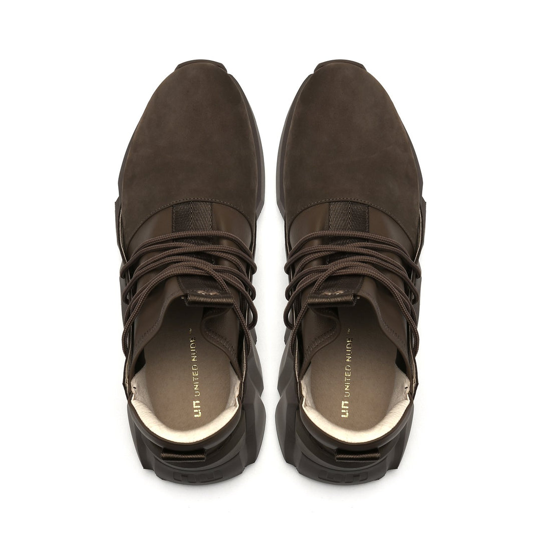 space kick bold mens sand top view