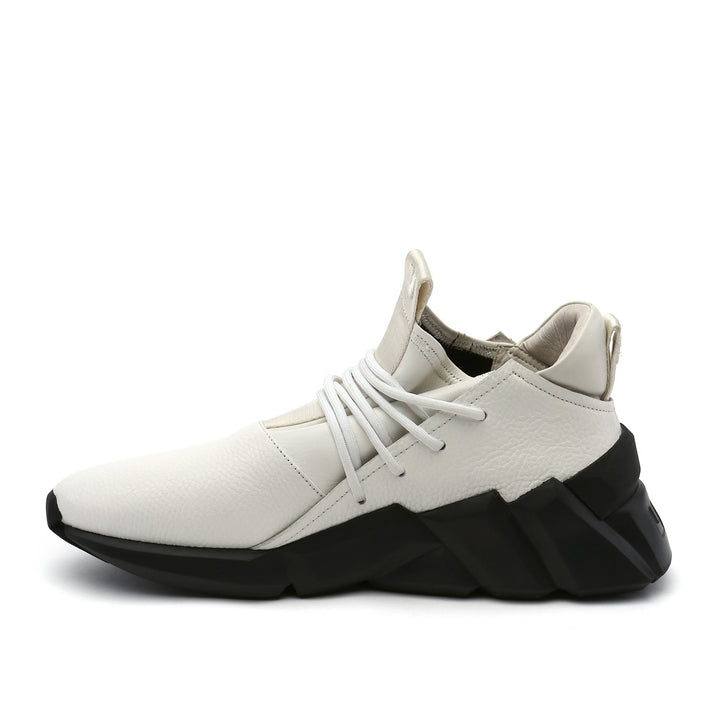 space kick bold mens white in view