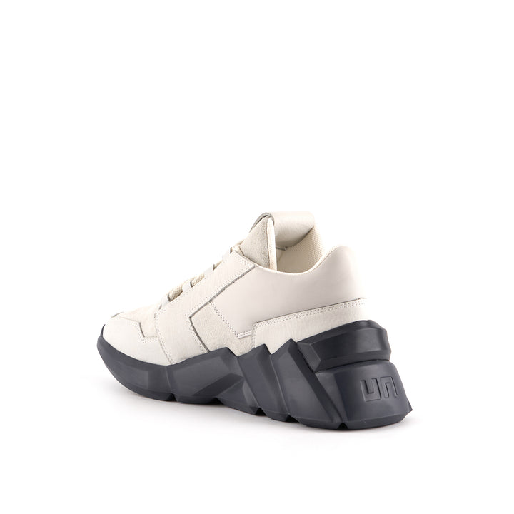 space kick jet lo mens ushuaia 4 angle in view