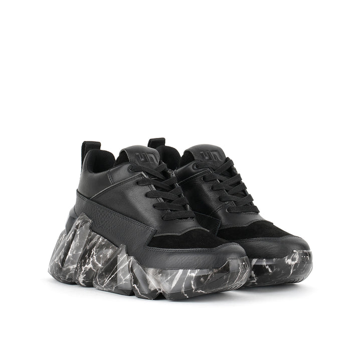 space kick max women black marble top view