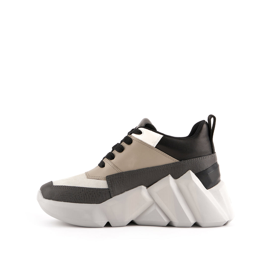 space kick max women mono inside view