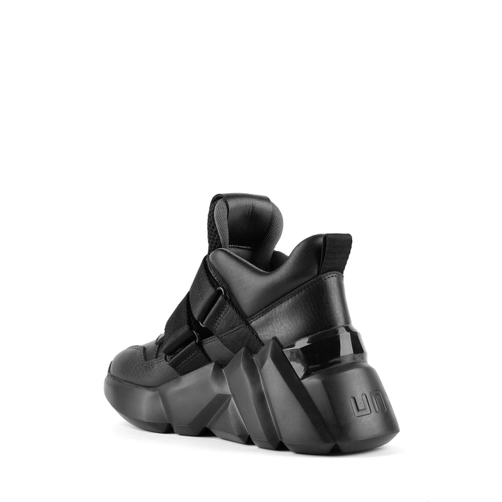 space kick summer 1 black angle in view