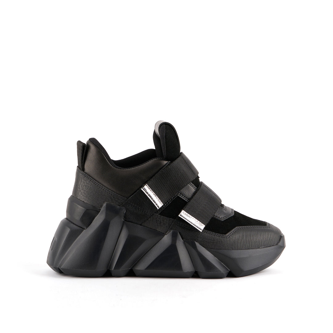 space kick women black outside view