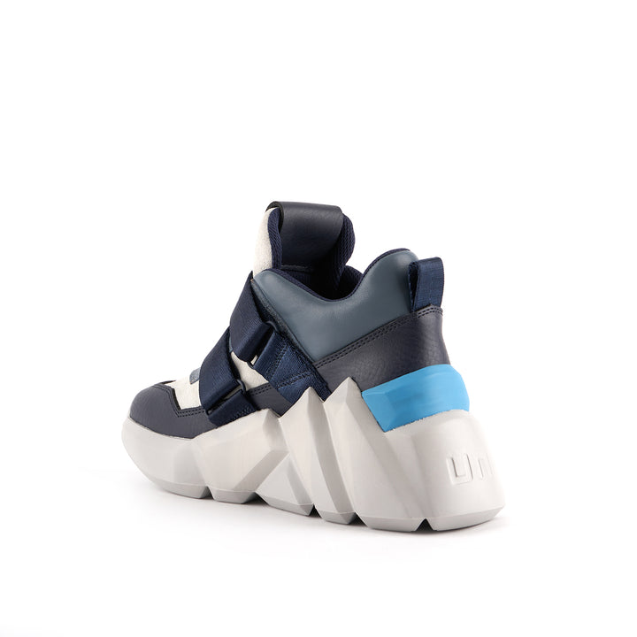 space kick women copenhagen angle in view