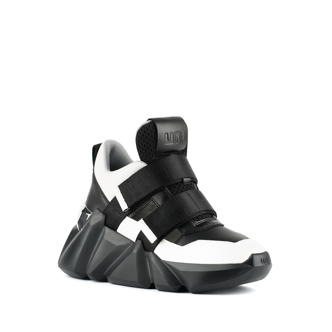 space kick summer 1 mono angle out view