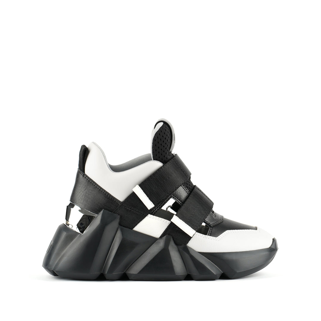 space kick summer 1 mono out view