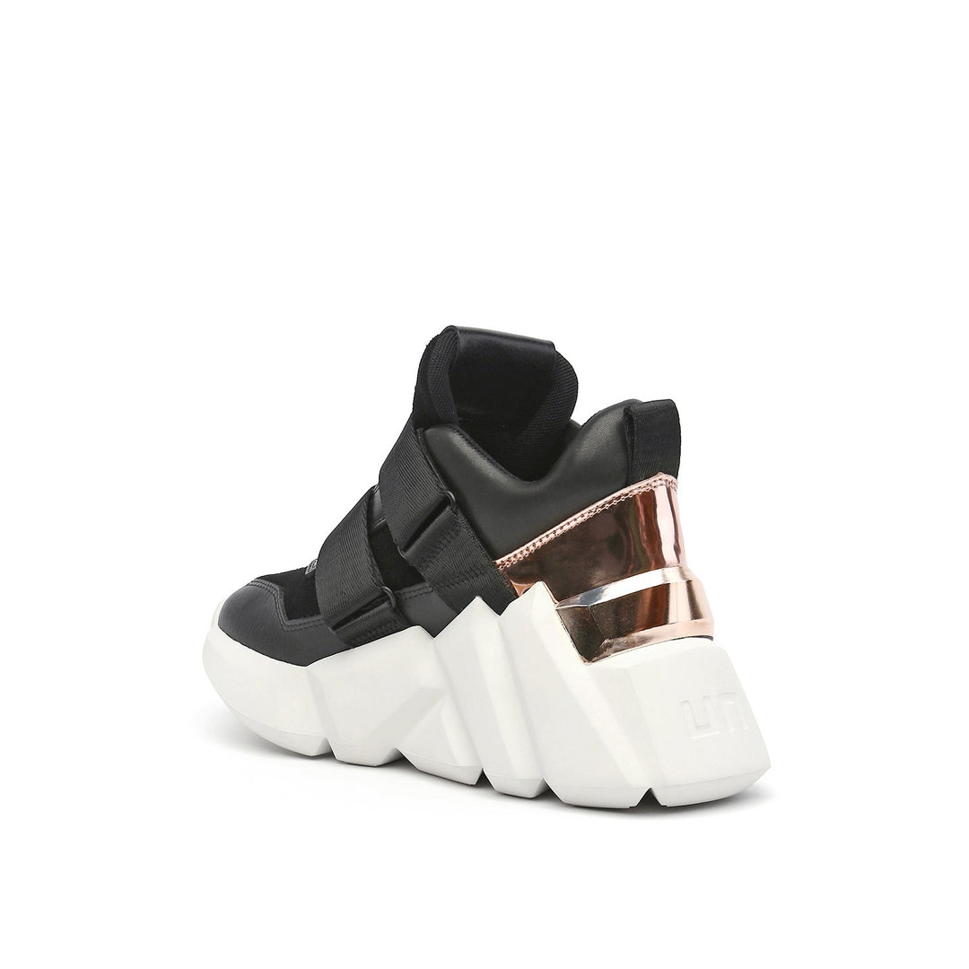 space kick womens mono angle in view