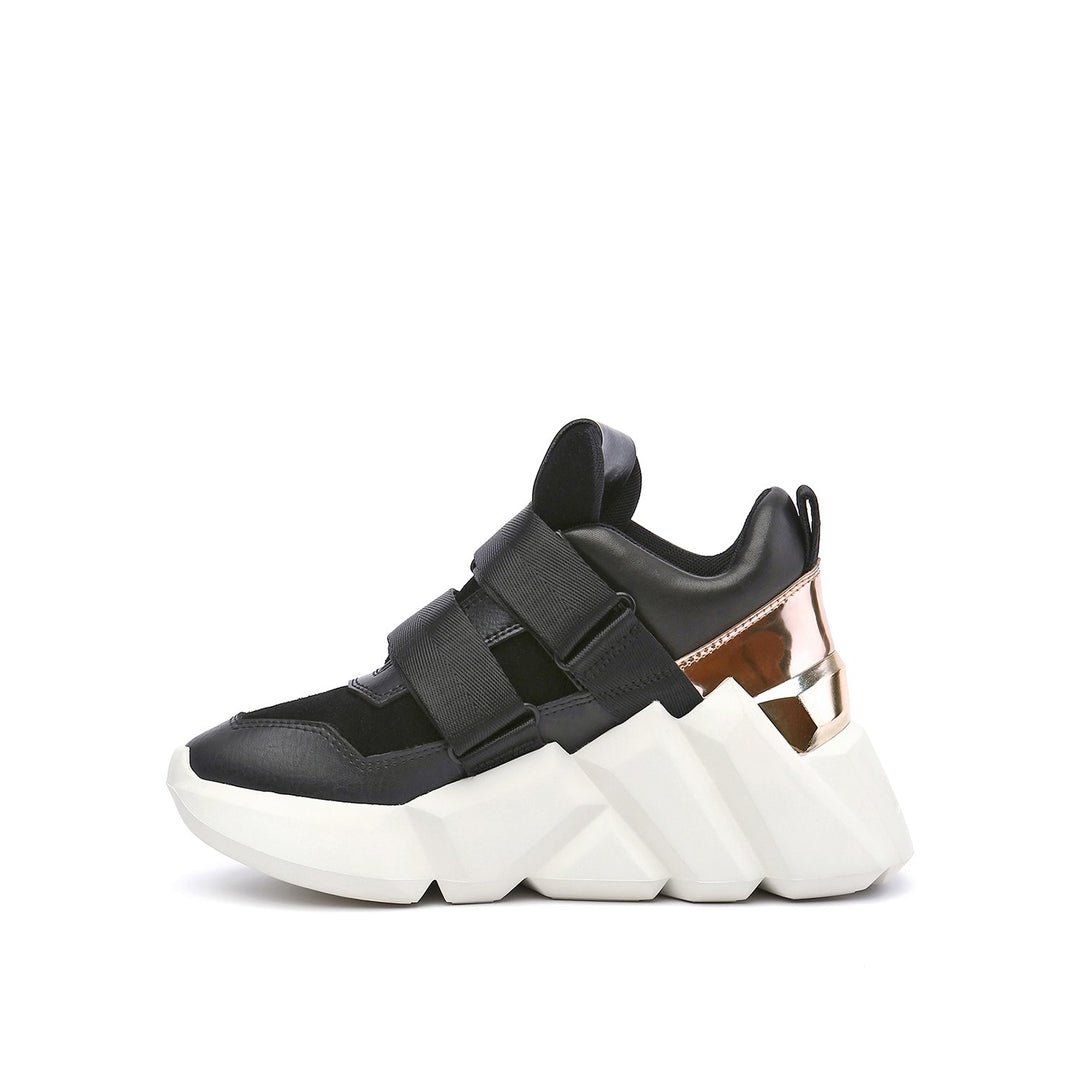 space kick womens mono in view