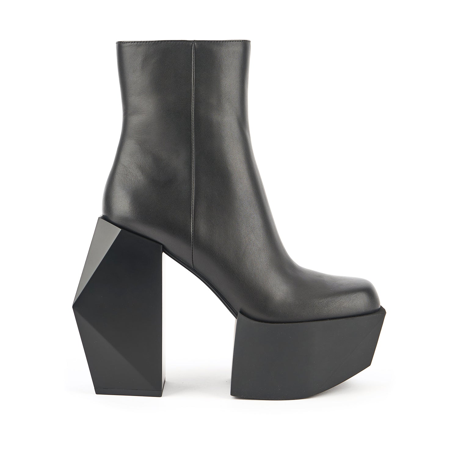 Stage Boot United Nude