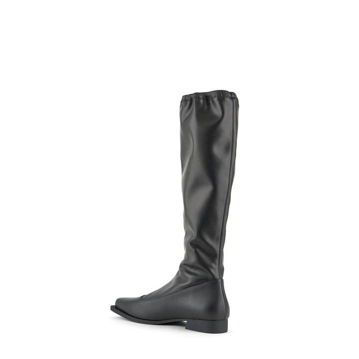 stem long boot black angle in view