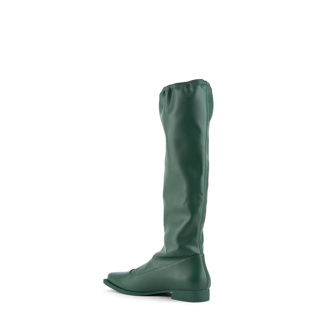 stem long boot dark green angle in view