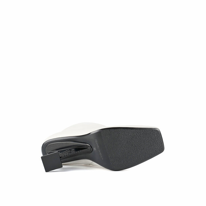 tool white bottom view