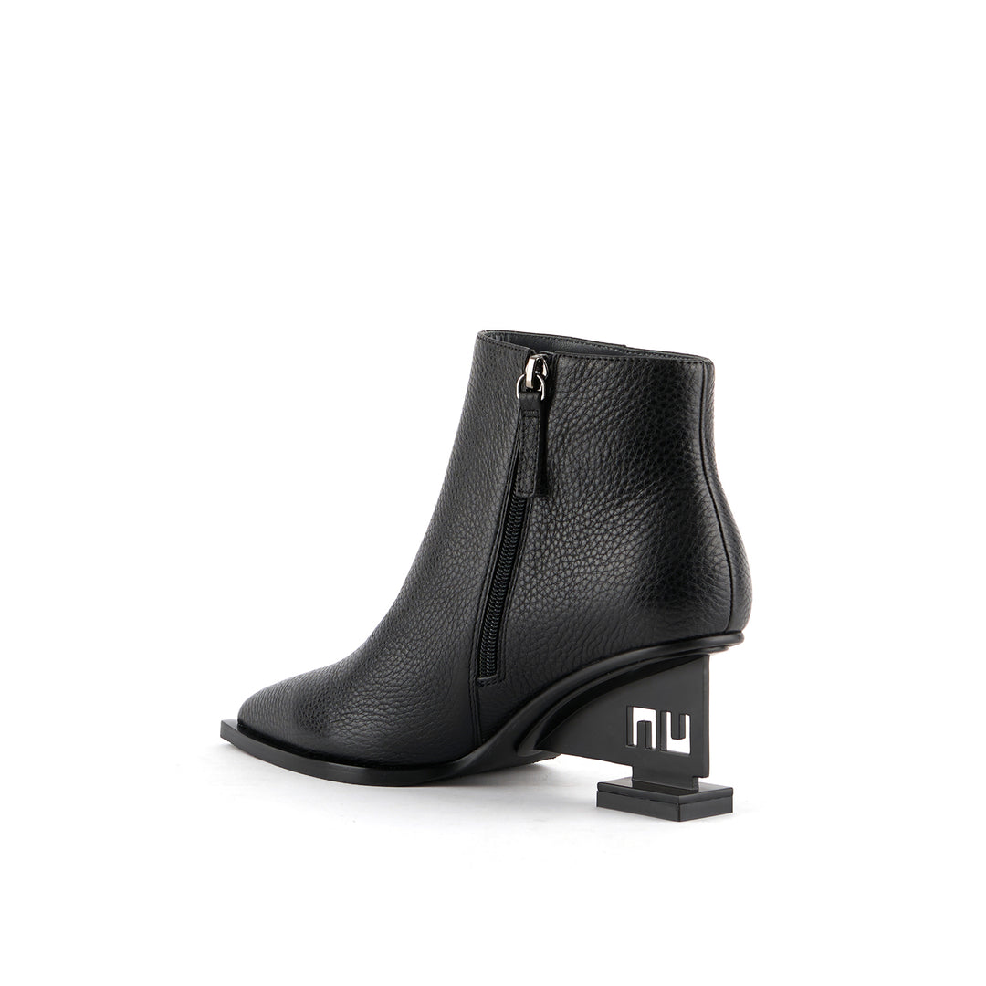 UN Bootie Mid