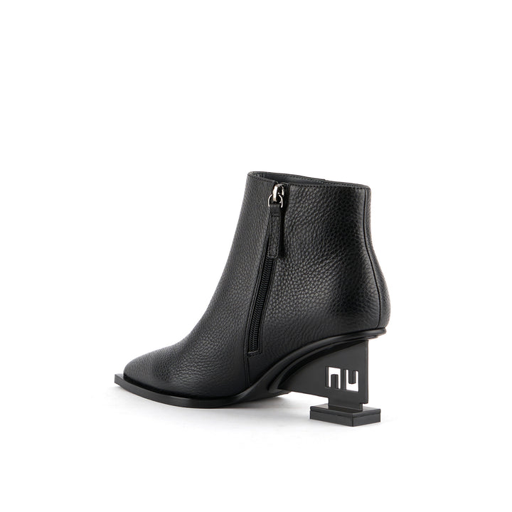 UN Bootie Mid