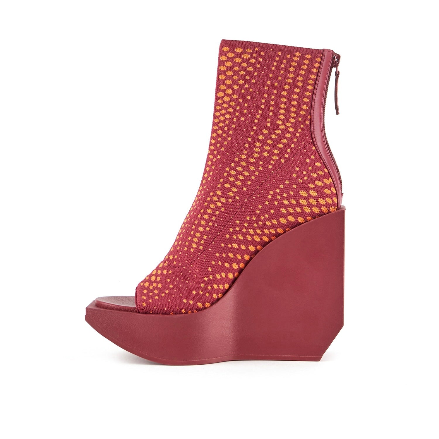 Wa Fab Hi – United Nude