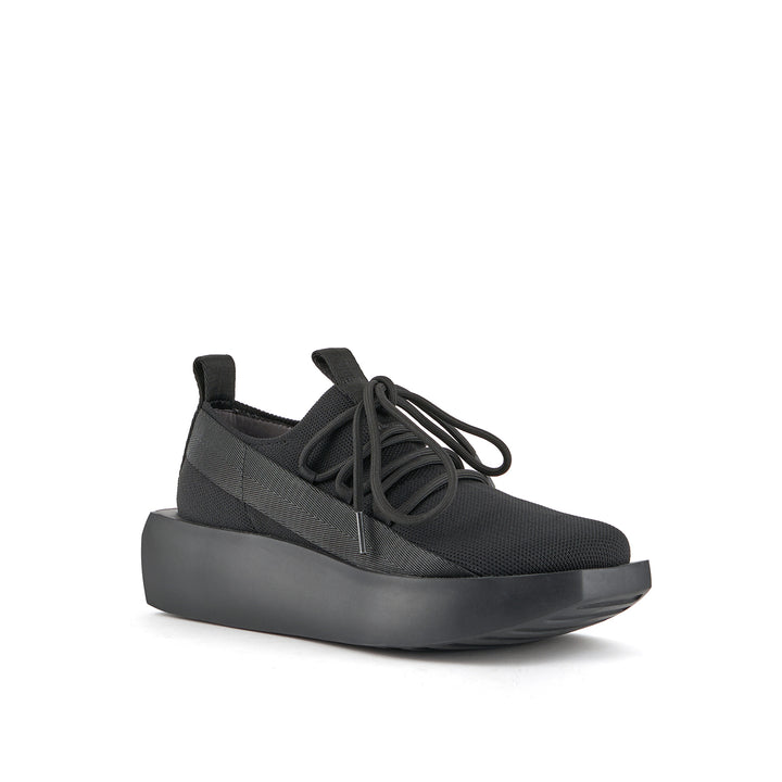 wa sneaker lo black angle out view